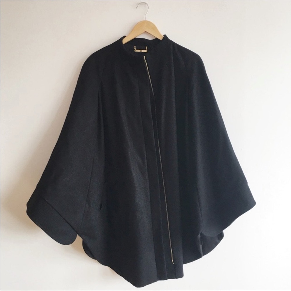 RARE!!! Diane Von Furstenberg Black Wool Draped Cape Coat - Picture 2 of 13